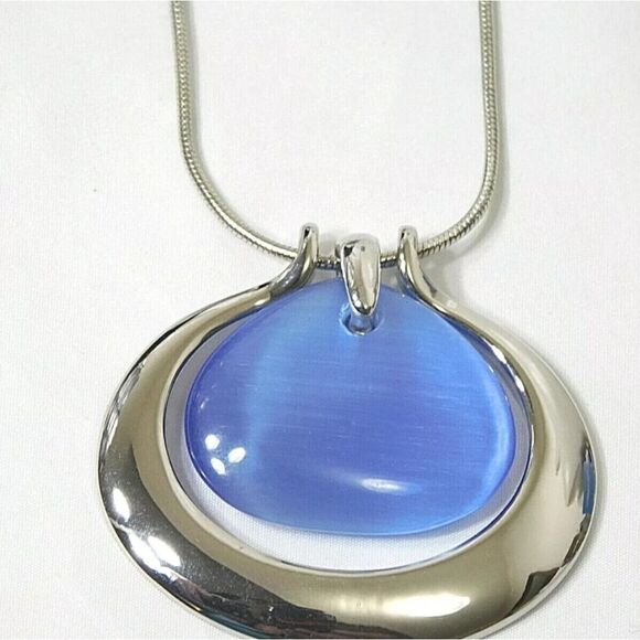 Lia Sophia Pendant Necklace, BLUE Cat's Eye, 18-21", NWOT - Picture 4 of 8